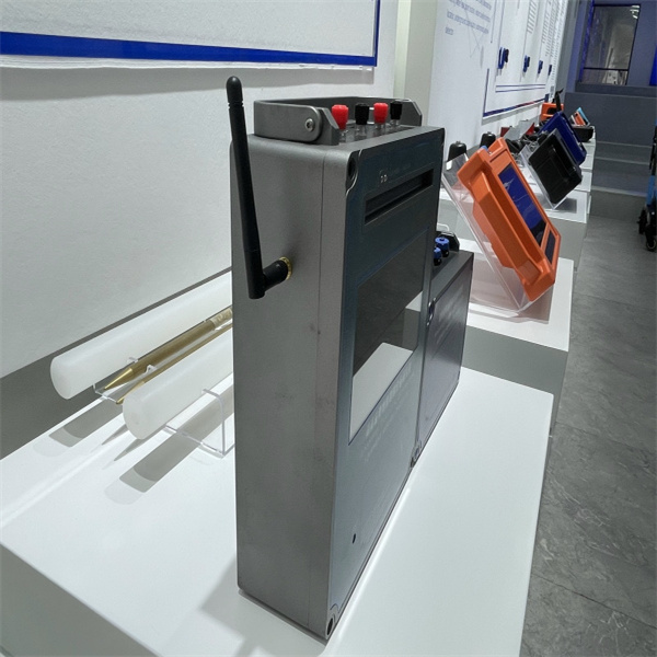 Safety with Wireless Water Leak Detector